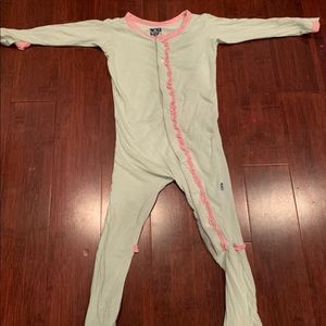 Kickee pants footed ruffles